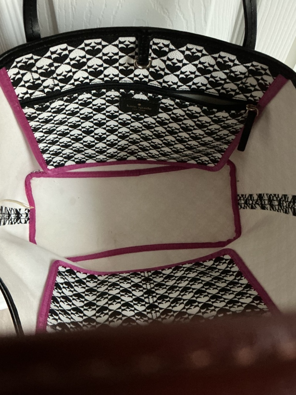 EUC Kate Spade black and white large tote - Picture 4 of 6